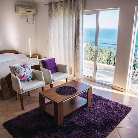 Apartments Hollaj Ulcinj Buitenkant foto
