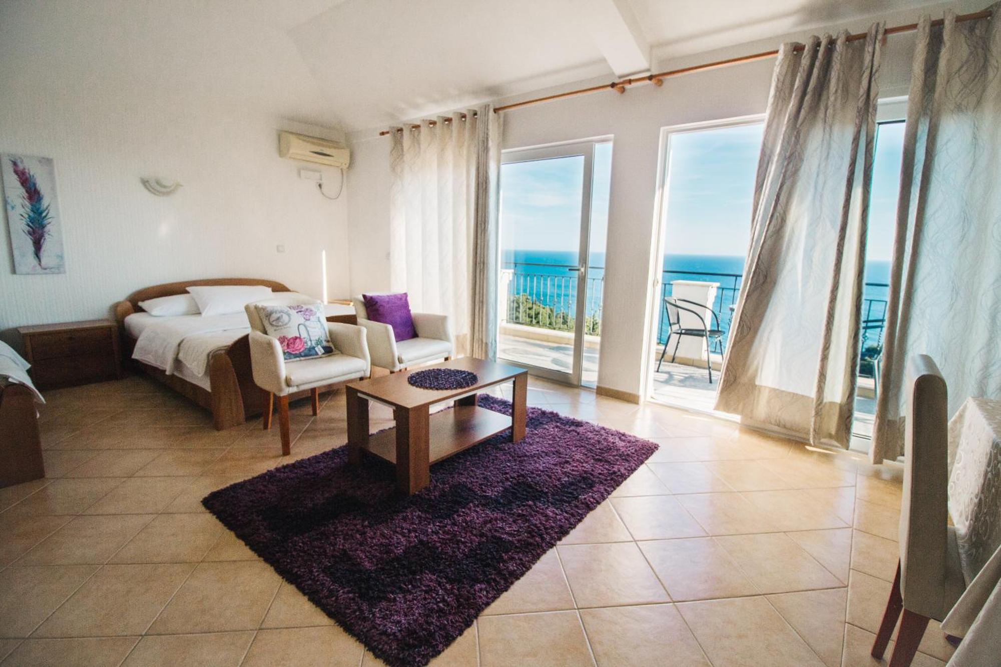 Apartments Hollaj Ulcinj Buitenkant foto