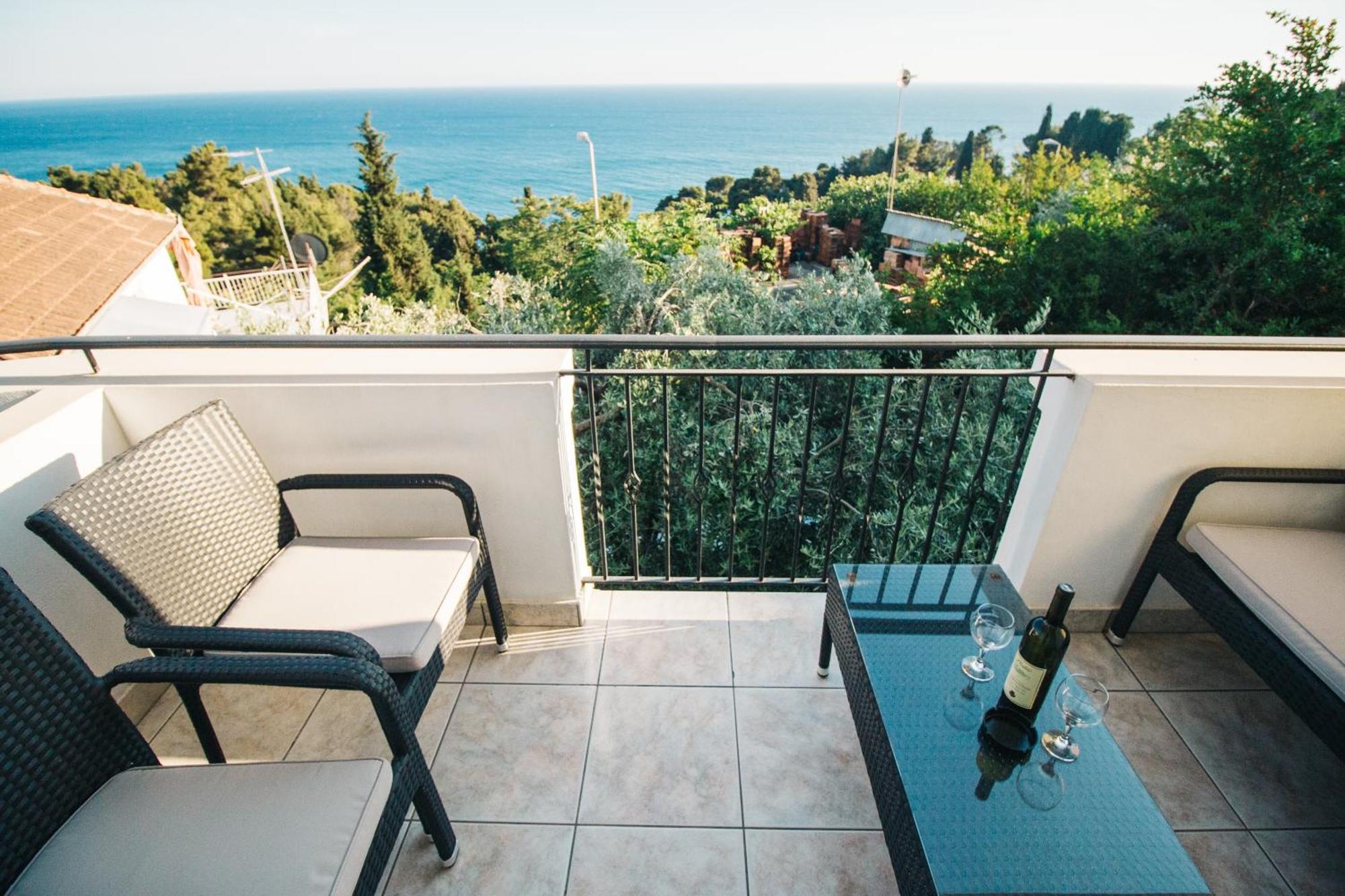 Apartments Hollaj Ulcinj Buitenkant foto